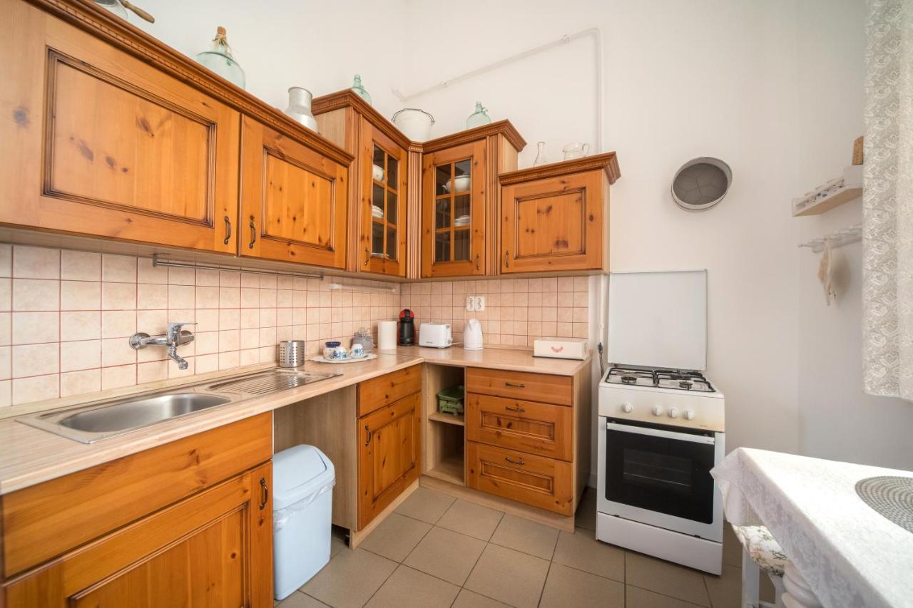 Agria Vintage Apartman เอ็กเกอร์ ภายนอก รูปภาพ